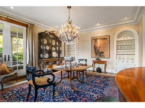33 Salisbury Avenue, Cambridge, ON - Indoor Photo Showing Dining Room
