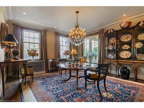 33 Salisbury Avenue, Cambridge, ON - Indoor Photo Showing Dining Room