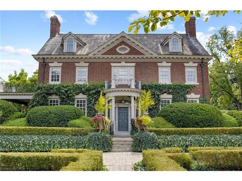 33 Salisbury Avenue, Cambridge, ON - Outdoor With Facade