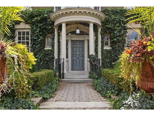 33 Salisbury Avenue, Cambridge, ON - Outdoor