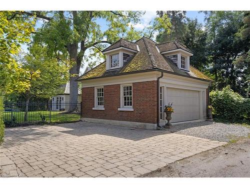 33 Salisbury Avenue, Cambridge, ON - Outdoor