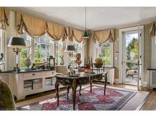 33 Salisbury Avenue, Cambridge, ON - Indoor