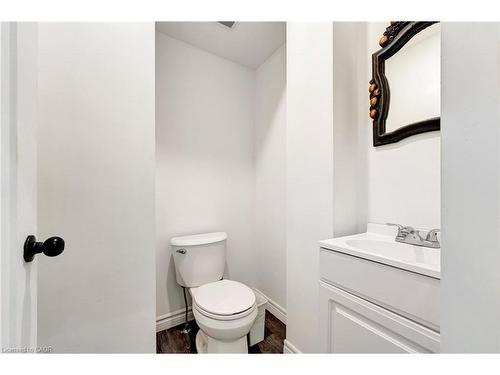 42 Shanley Street, Kitchener, ON - Indoor Photo Showing Bathroom