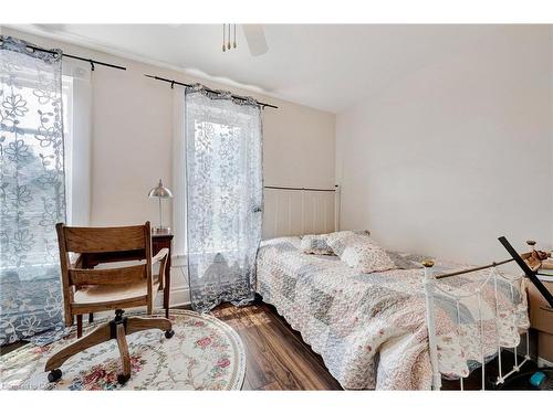 42 Shanley Street, Kitchener, ON - Indoor Photo Showing Bedroom