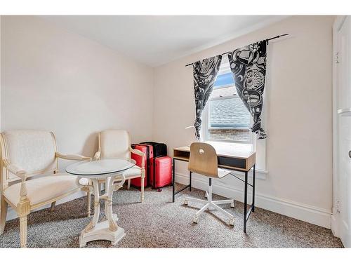 42 Shanley Street, Kitchener, ON - Indoor Photo Showing Other Room