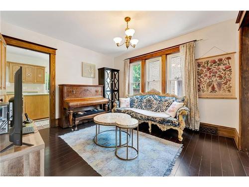 42 Shanley Street, Kitchener, ON - Indoor Photo Showing Living Room