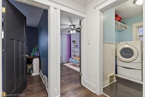 149 Leinster Avenue N, Hamilton, ON - Indoor Photo Showing Laundry Room