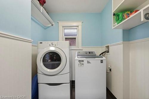 149 Leinster Avenue N, Hamilton, ON - Indoor Photo Showing Laundry Room