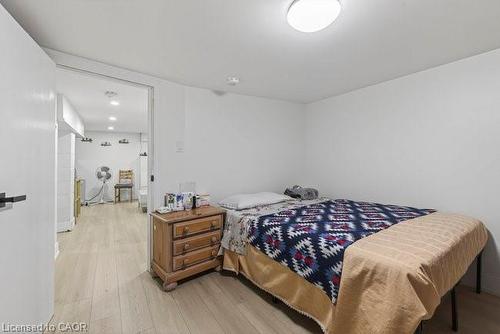 149 Leinster Avenue N, Hamilton, ON - Indoor Photo Showing Bedroom