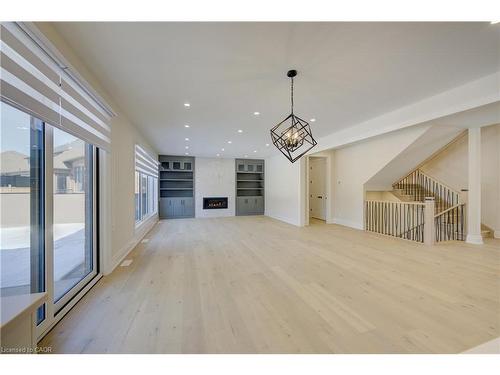 47 Pioneer Ridge Drive, Kitchener, ON - Indoor Photo Showing Other Room