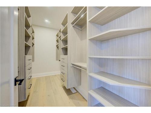 47 Pioneer Ridge Drive, Kitchener, ON - Indoor With Storage