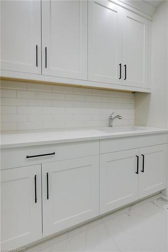 47 Pioneer Ridge Drive, Kitchener, ON - Indoor Photo Showing Other Room