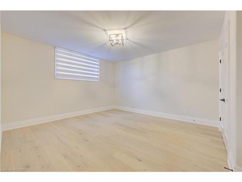 47 Pioneer Ridge Drive, Kitchener, ON - Indoor Photo Showing Other Room