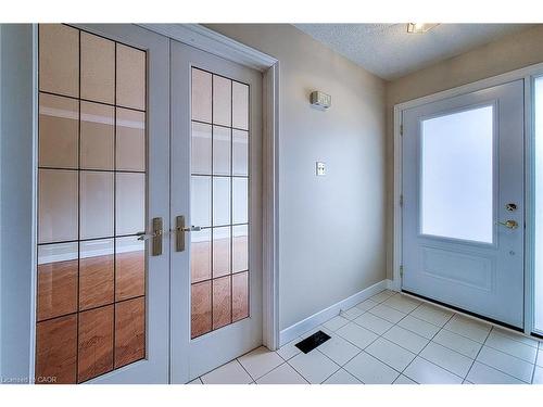 801 Syer Drive, Milton, ON - Indoor Photo Showing Other Room