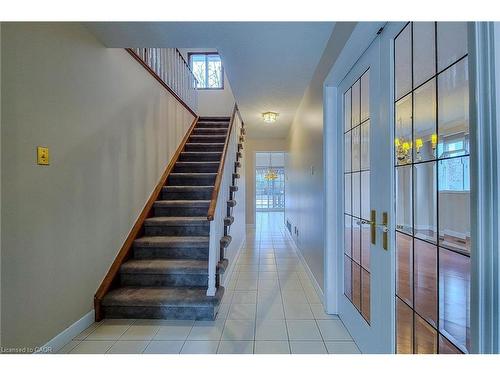 801 Syer Drive, Milton, ON - Indoor Photo Showing Other Room