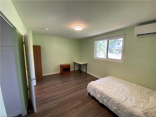 160 Westcourt Place, Waterloo, ON - Indoor Photo Showing Bedroom