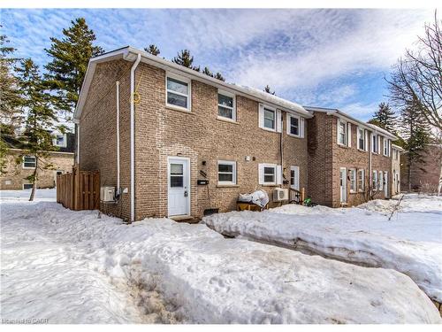 160 Westcourt Place, Waterloo, ON - Outdoor