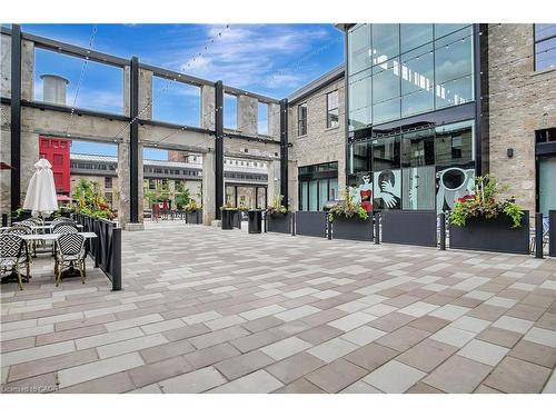 1206-15 Glebe Street, Cambridge, ON - Outdoor