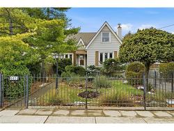 685 Dunn Avenue  Hamilton, ON L8H 6M5