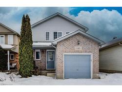 141 Mountain Laurel Crescent  Kitchener, ON N2E 3T9