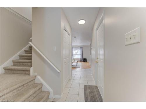 141 Mountain Laurel Crescent, Kitchener, ON - Indoor Photo Showing Other Room