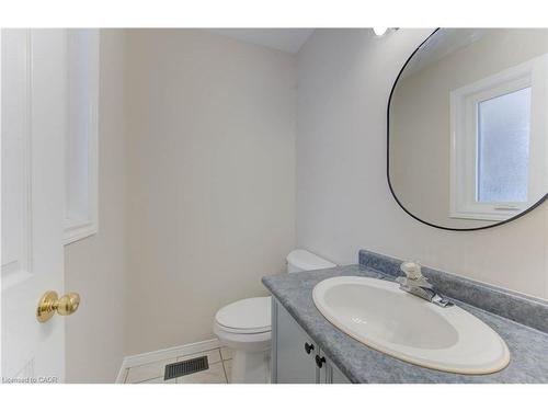 141 Mountain Laurel Crescent, Kitchener, ON - Indoor Photo Showing Bathroom