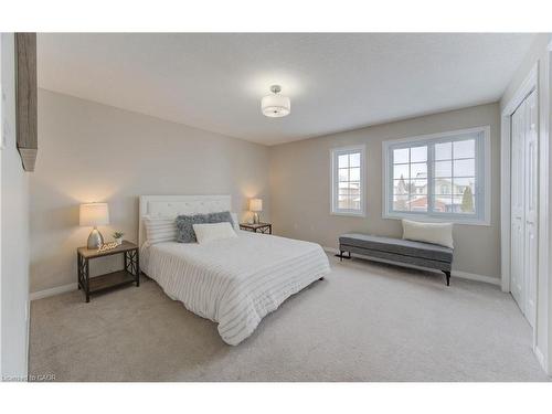 141 Mountain Laurel Crescent, Kitchener, ON - Indoor Photo Showing Bedroom