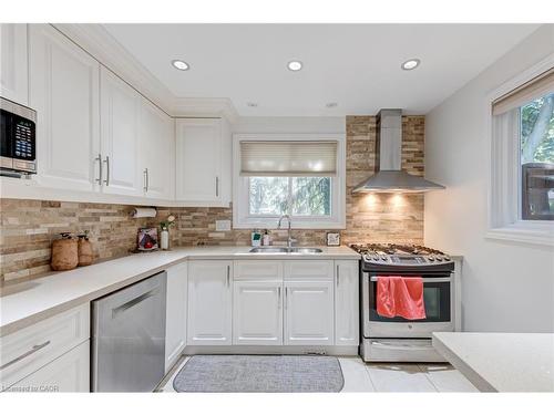 1481 Otis Avenue, Mississauga, ON - Indoor Photo Showing Kitchen With Double Sink