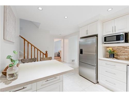 1481 Otis Avenue, Mississauga, ON - Indoor Photo Showing Kitchen