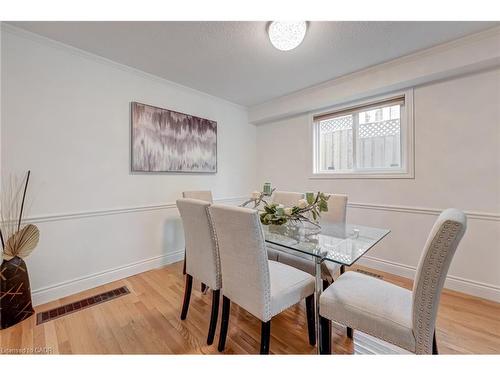 1481 Otis Avenue, Mississauga, ON - Indoor Photo Showing Dining Room
