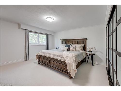 1481 Otis Avenue, Mississauga, ON - Indoor Photo Showing Bedroom