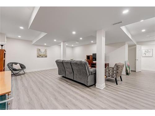 1481 Otis Avenue, Mississauga, ON - Indoor