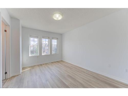 82 Trowbridge Street, Breslau, ON - Indoor Photo Showing Other Room