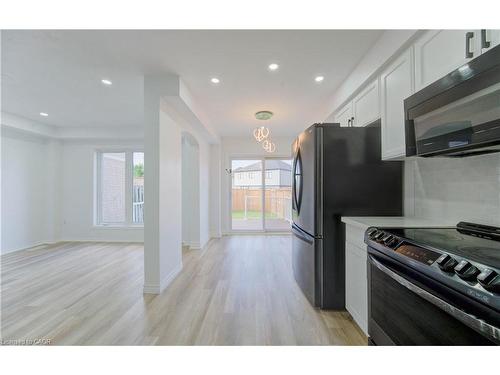 82 Trowbridge Street, Breslau, ON - Indoor Photo Showing Kitchen