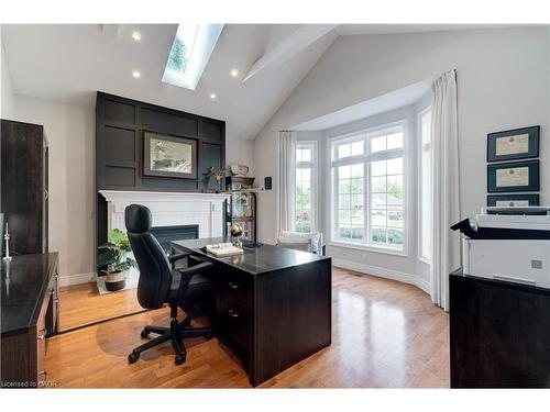 37 Appaloosa Trail, Carlisle, ON - Indoor Photo Showing Office