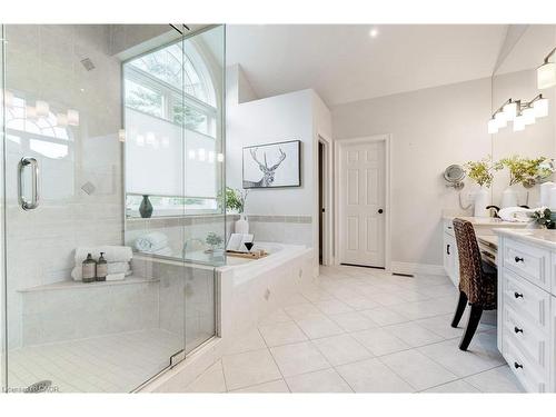 37 Appaloosa Trail, Carlisle, ON - Indoor Photo Showing Bathroom