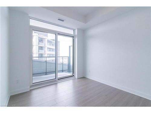 2808-25 Wellington Street S, Kitchener, ON - Indoor Photo Showing Other Room
