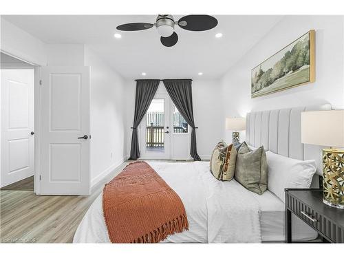 173 Bellingham Drive, Hamilton, ON - Indoor Photo Showing Bedroom
