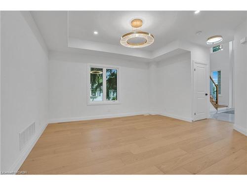 382 Southcote Road, Ancaster, ON - Indoor Photo Showing Other Room