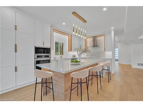 382 Southcote Road, Ancaster, ON - Indoor