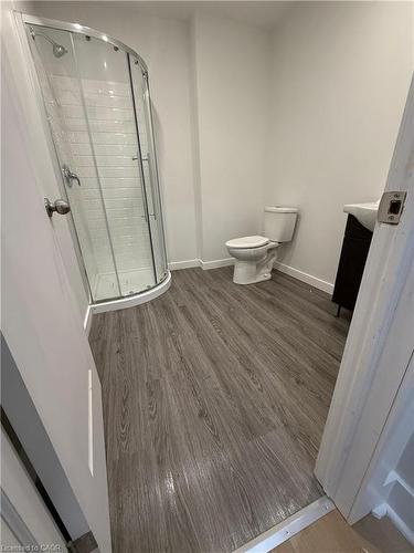 73C-69 Hellems Avenue, Welland, ON - Indoor Photo Showing Bathroom