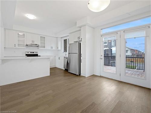 1397 William Halton Parkway, Oakville, ON - Indoor Photo Showing Kitchen