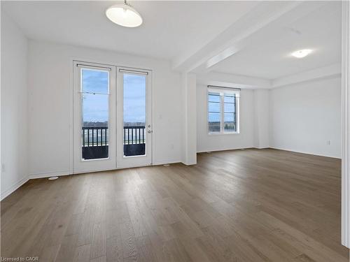 1397 William Halton Parkway, Oakville, ON - Indoor