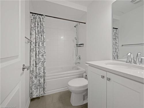 1397 William Halton Parkway, Oakville, ON - Indoor Photo Showing Bathroom