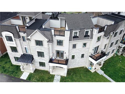 1397 William Halton Parkway, Oakville, ON - Outdoor