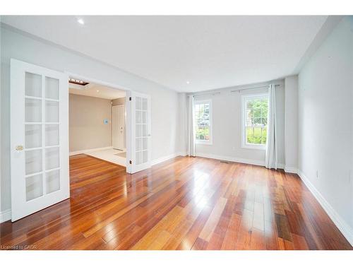 102 Crawford Rose Drive, Aurora, ON - Indoor Photo Showing Other Room