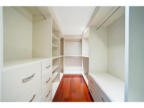 102 Crawford Rose Drive, Aurora, ON - Indoor With Storage