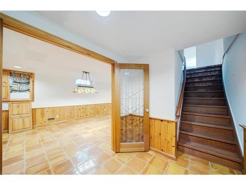 102 Crawford Rose Drive, Aurora, ON - Indoor Photo Showing Other Room