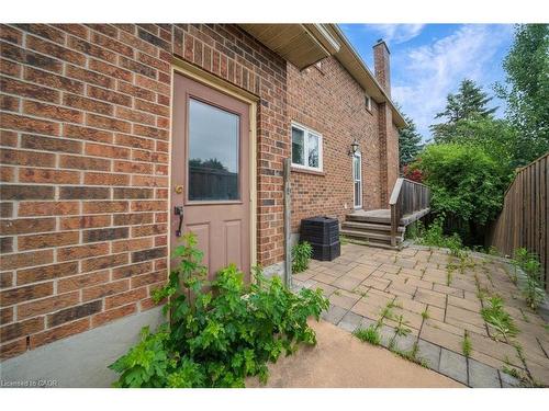 102 Crawford Rose Drive, Aurora, ON - Outdoor With Exterior