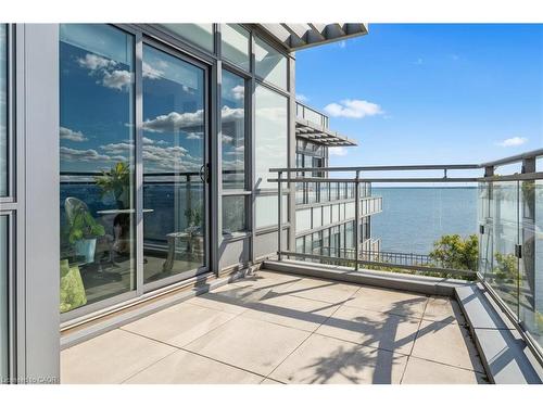 827-3500 Lakeshore Road W, Oakville, ON - Outdoor With Body Of Water With Balcony With View With Exterior
